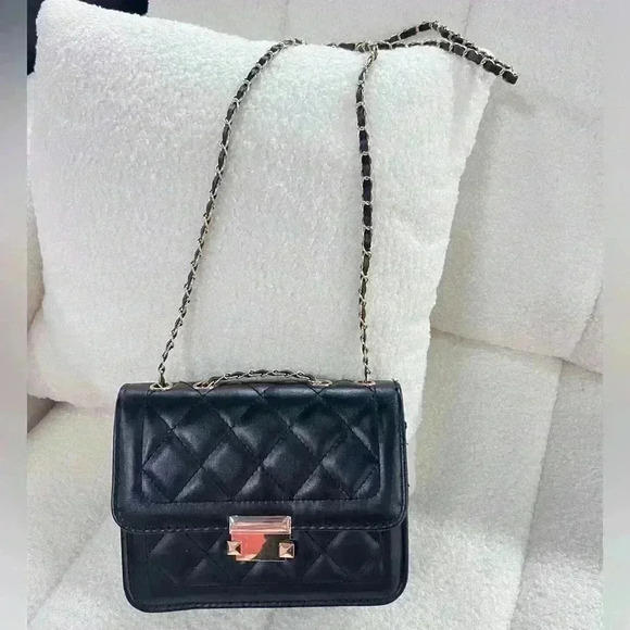 ✨Classic Quilted  Black Mini Bag✨ - Picture 1 of 9